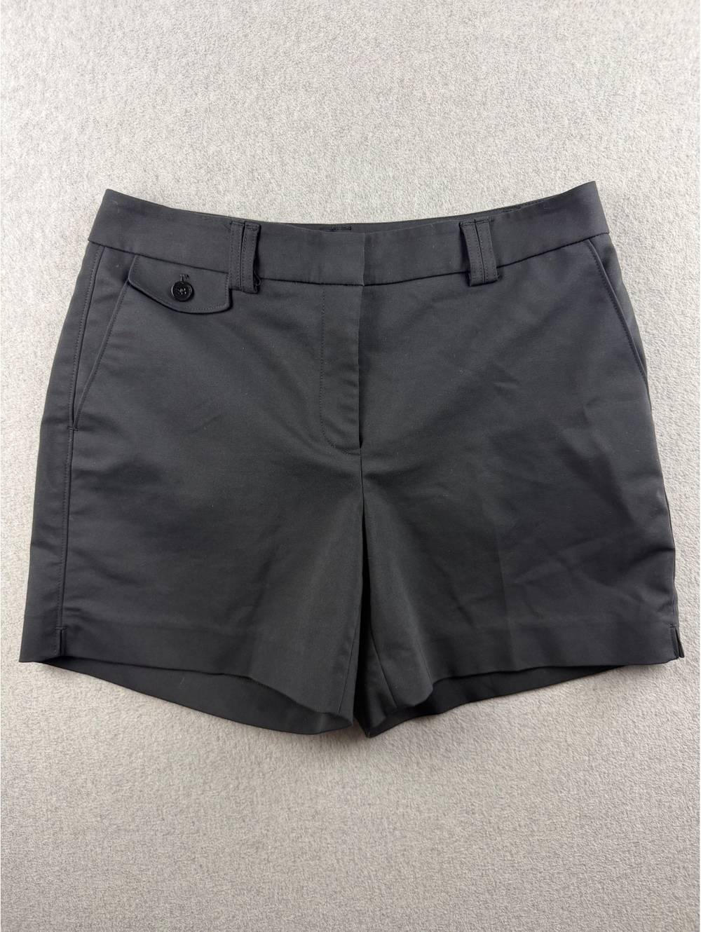 White House Black Market The 5” Short Womens 6 Black Tailored Stretch Shorts